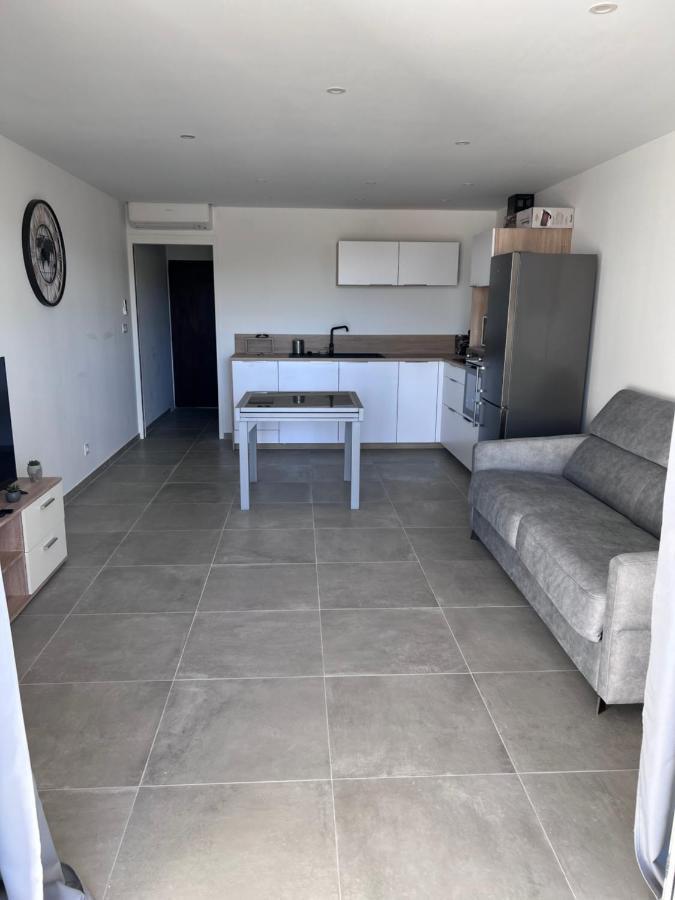 Location Appartement Le Grau Du Roi Extérieur photo